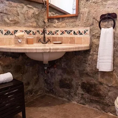 Cefalu Private Pool * سانت أمبروجيو