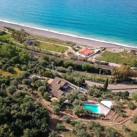 Cefal Private Pool *